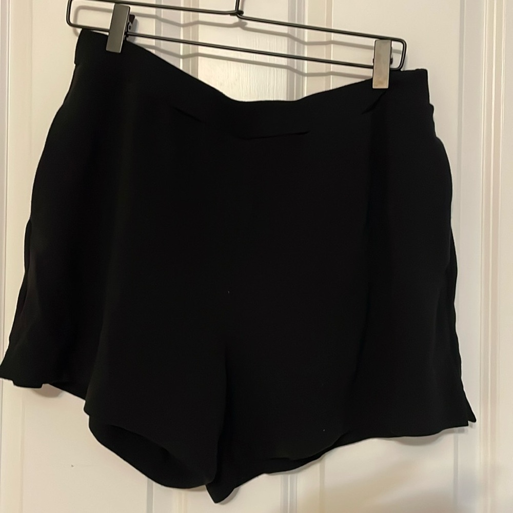 Express black cotton relaxed shorts.